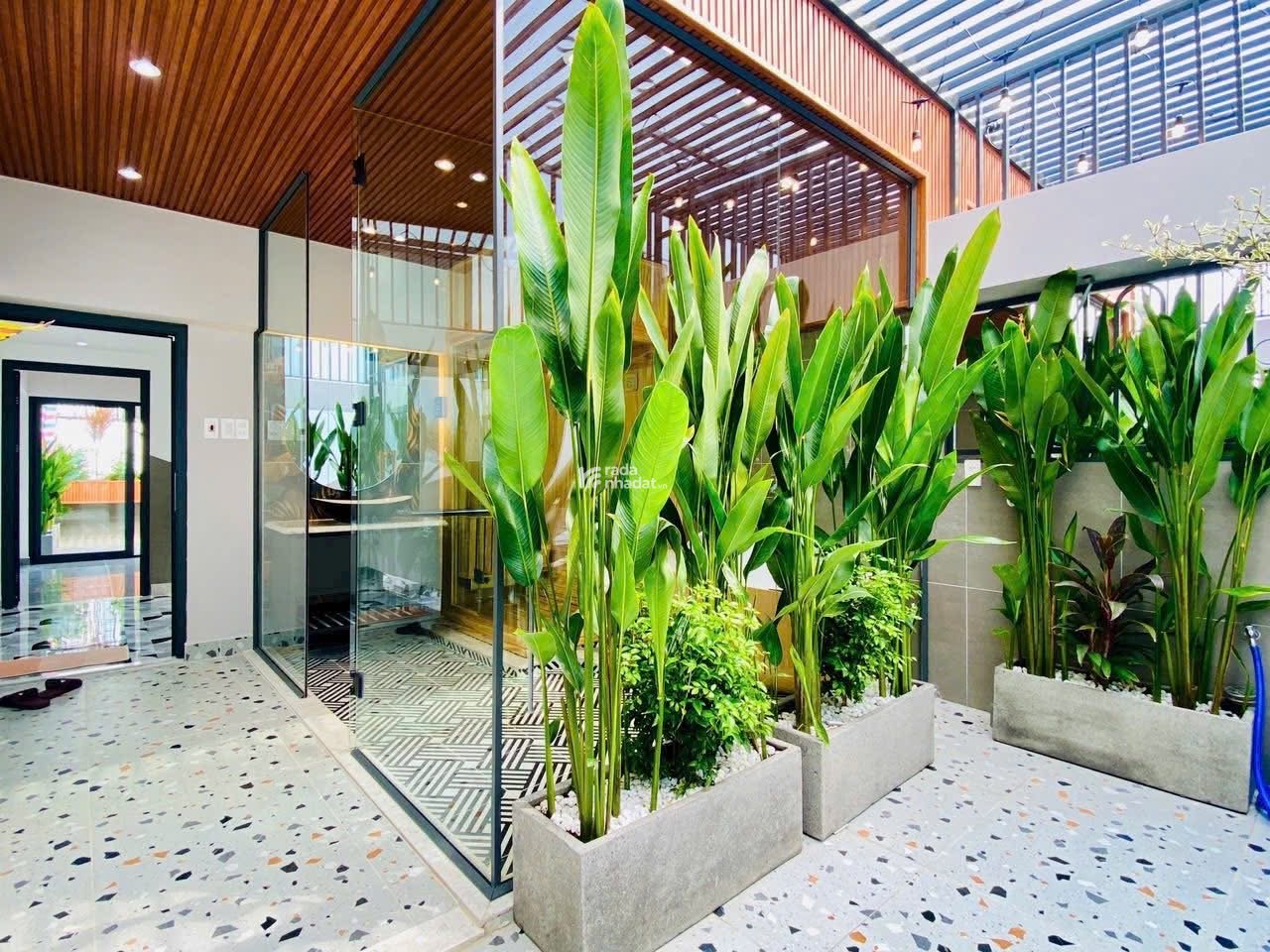 Sở Hữu Nhà Đẹp Trung Tâm Giá Bất Ngờ 5tỷ330tr, DT 57m2 đường TRẦN KHẮC TRÂN P15 PHÚ NHUẬN