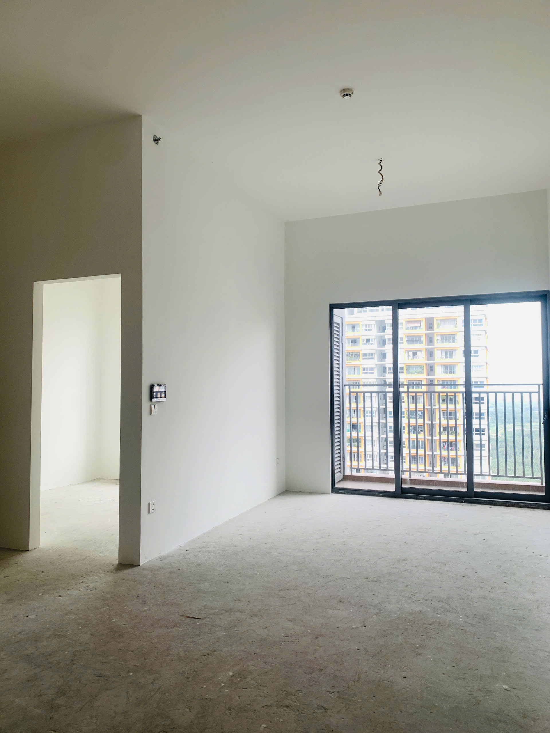 chính chủ bán nhanh căn hộ 3PN2WC - 6,66 tỷ bao thuế phí - 105m2 - Celesta Rise