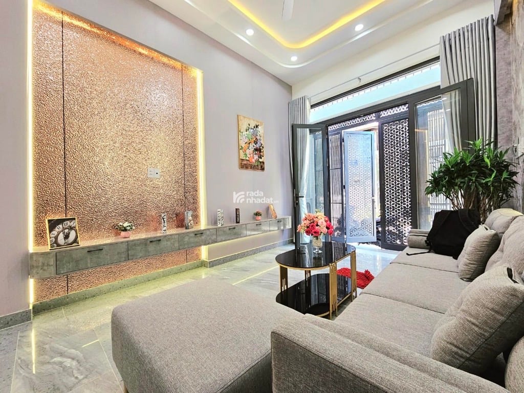 4 TẦNG  - FULL NỘI THẤT - HẺM XE HƠI - ĐƯỜNG SỐ 3 -P.8- GÒ VẤP-DT: 40M2- CHỈ 6.25 TỶ