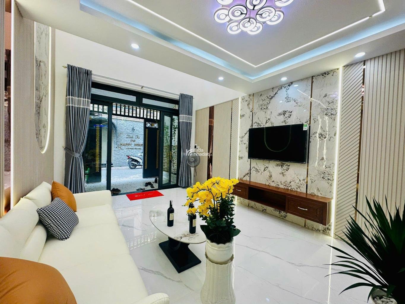 GIẢM NGAY 100TR – NHÀ 5 TẦNG FULL NỘI THẤT – HẺM XE HƠI – PHẠM VĂN CHIÊU, GÒ VẤP – CHỈ 8.57 TỶ