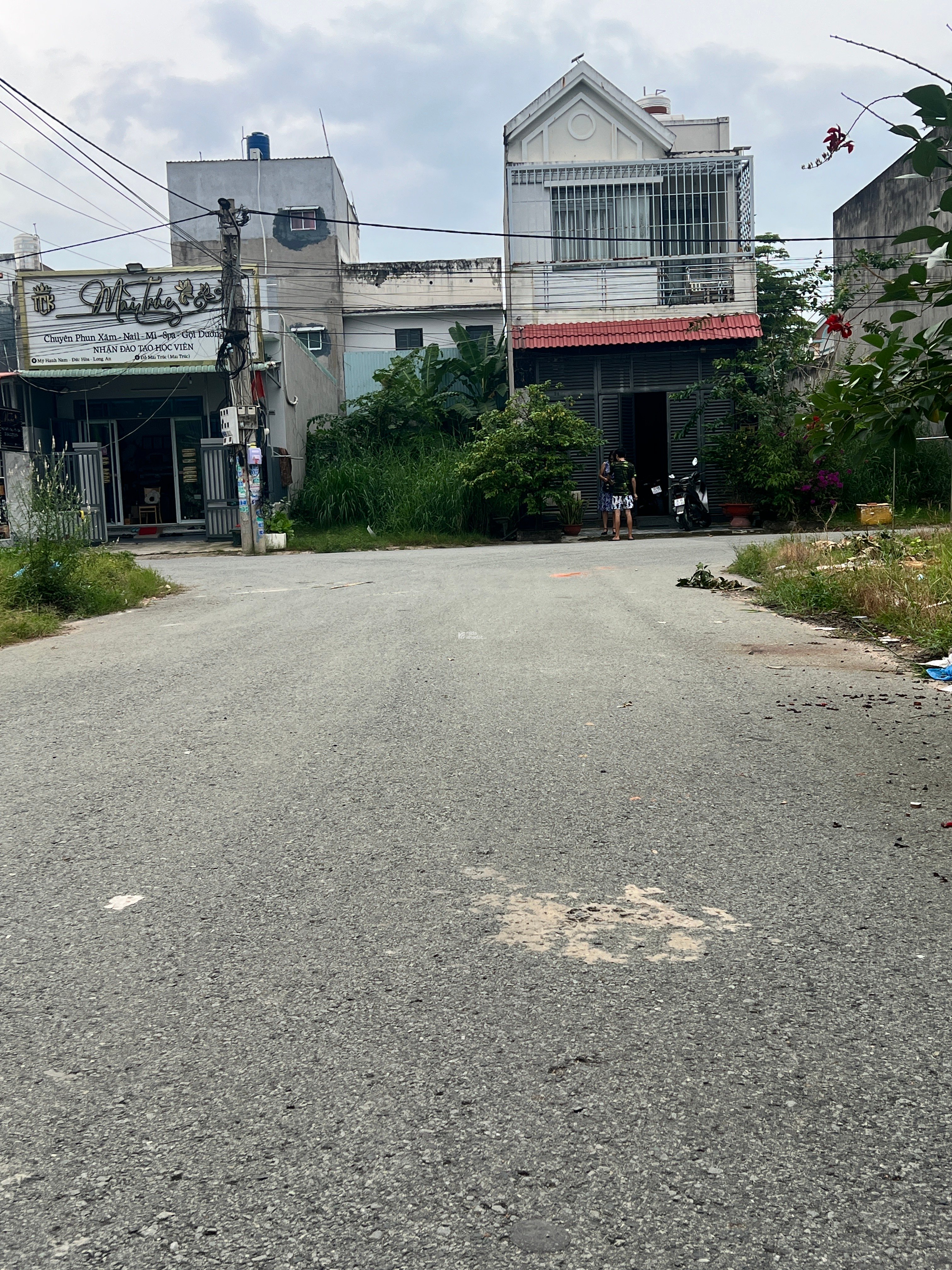 CHÍNH CHỦ cần bán lô đất dt 5x23m có shr, đường số 5 kdc Trần anh, Đức hòa, Long An 