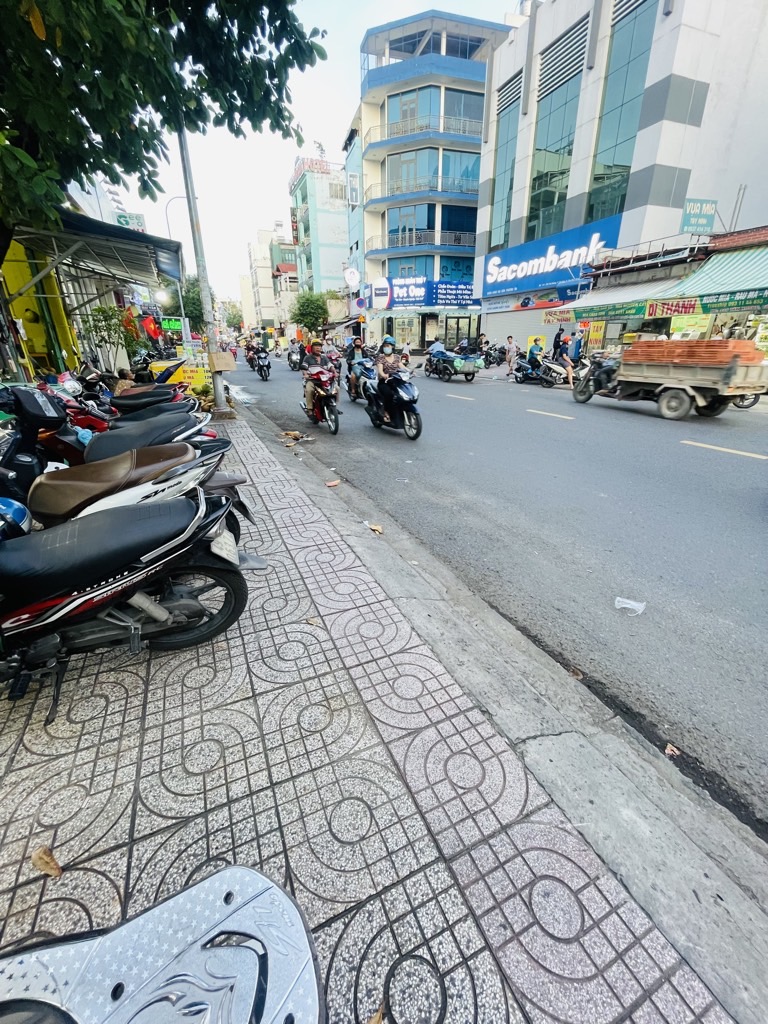 MTKD Tân Hương, gần chợ Tân Hương, 210m2, ngang 12m, DT 55tr/tháng, Chỉ 48.5 tỷ