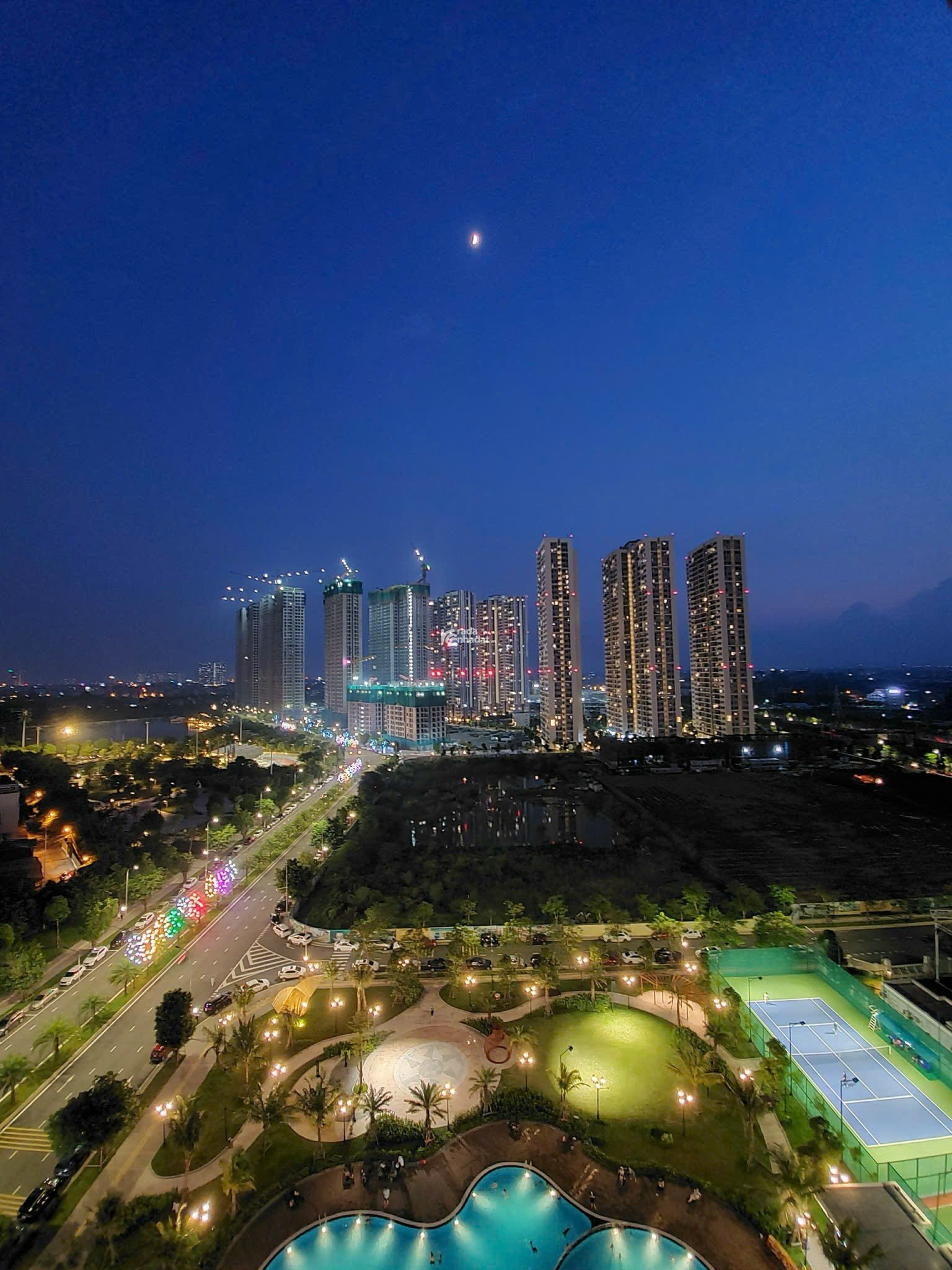 Bán căn hộ 1pn1 S403, Vinsmartcity, view thoáng đẹp nhất tòa, kèm nội thất trị giá 200triệu đ.. 