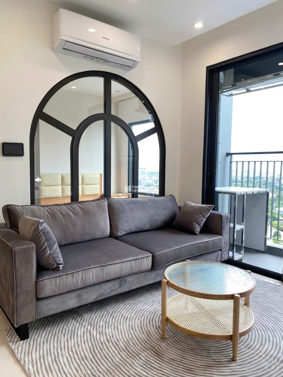 Bán căn hộ 1pn1 S403, Vinsmartcity, view thoáng đẹp nhất tòa, kèm nội thất trị giá 200triệu đ.. 