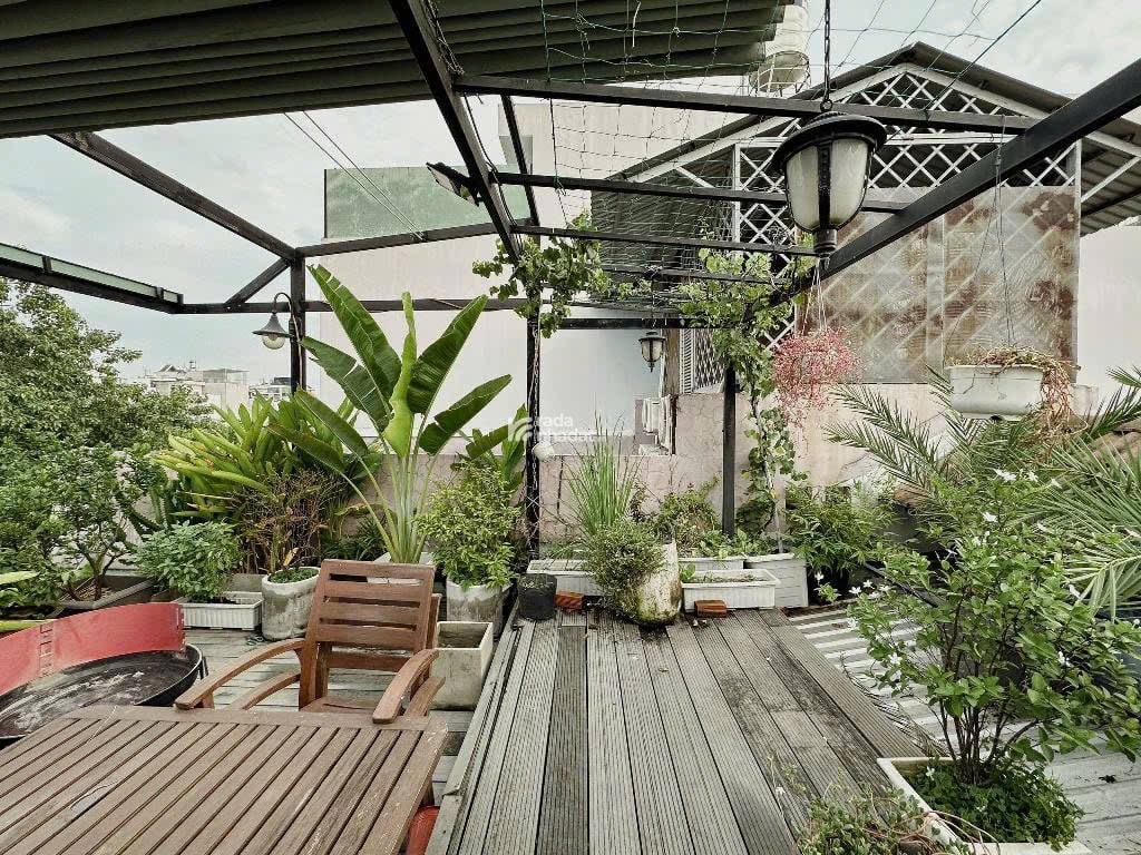 Biệt thự mini ngang 8m 120m2 mái Thái hẻm 183 Nguyễn Văn Khối tặng sân vườn ĐL 13 tỷ hơn 