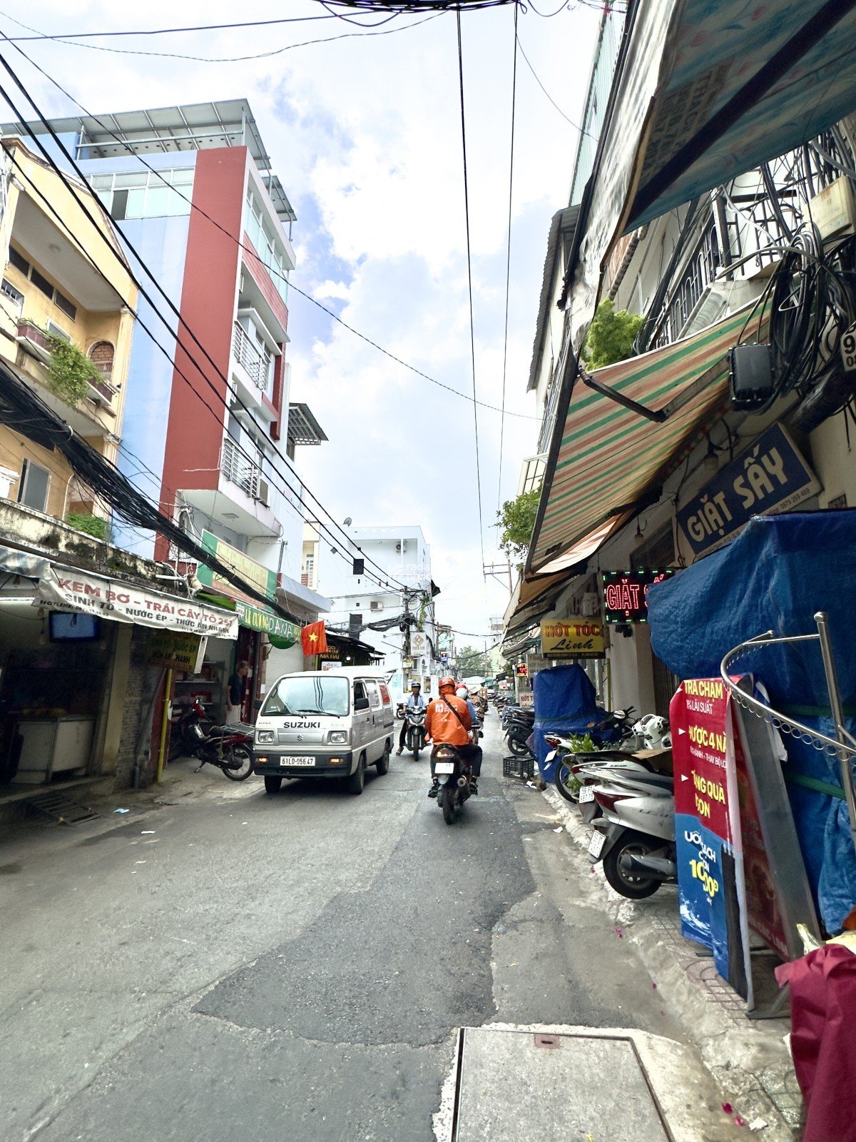 Bán nhà hẻm xe hơi, 4 lầu, nhà đẹp, dt 70m2, ở, làm vp, Tô Hiến Thành, Q10, giá siêu tốt 11.6 tỷ