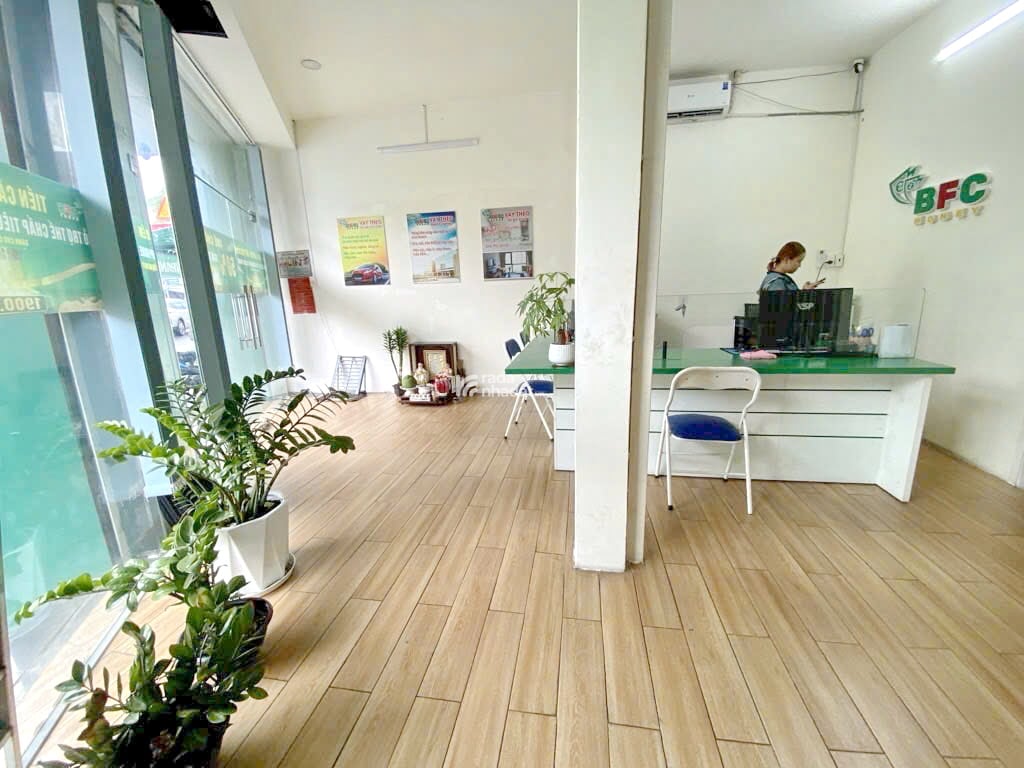 Bán nhà mặt tiền kinh doanh đường Dương Bá Trạc Phường 1 Quận 8