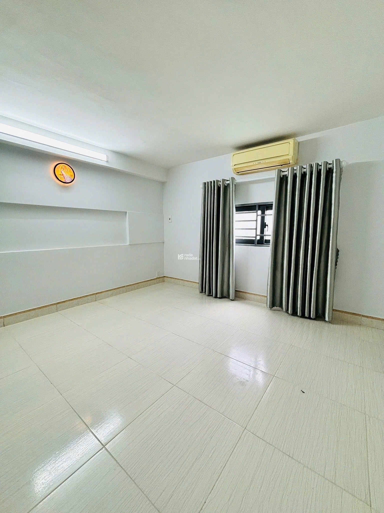 Cực sốc! Bán nhà Nơ Trang Long, P13, Bình Thạnh DT 67m2 giá chỉ 3tỷ050tr. SHR