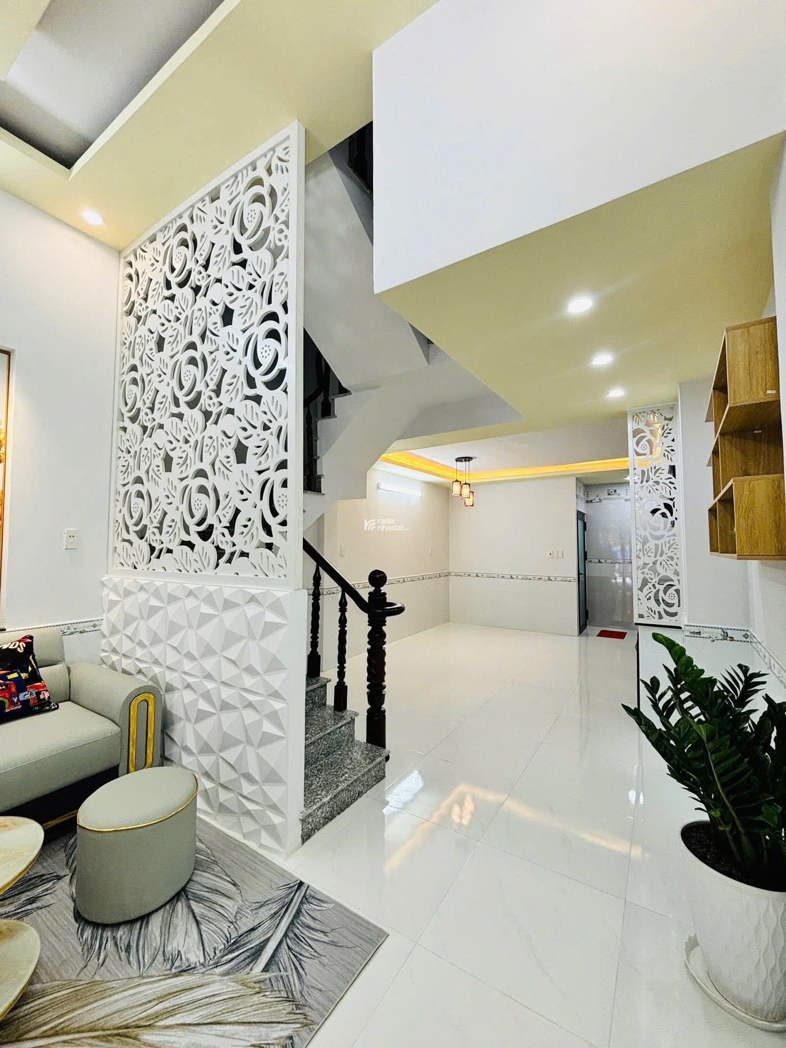 Cực sốc! Bán nhà Nơ Trang Long, P13, Bình Thạnh DT 67m2 giá chỉ 3tỷ050tr. SHR