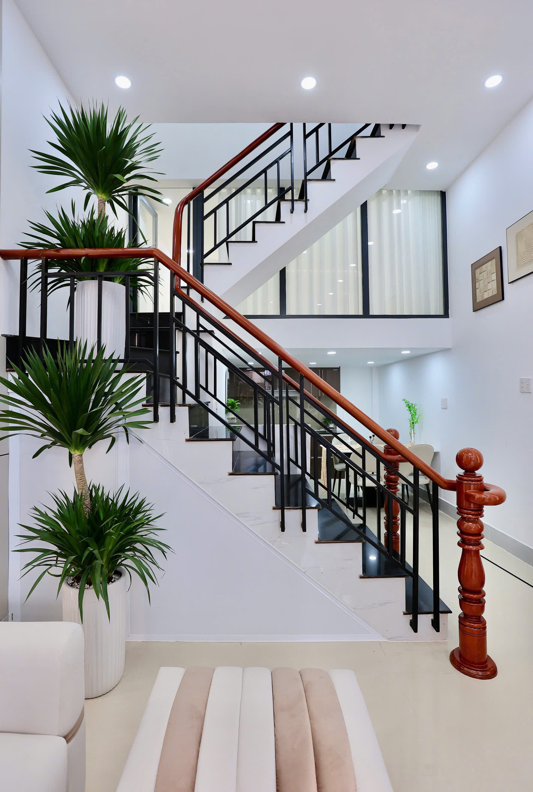 SIÊU PHẨM NGAY ĐƯỜNG SỐ 8 , P BHH , BÌNH TÂNG ,SÁT EAON TÂN PHÚ , 40M2