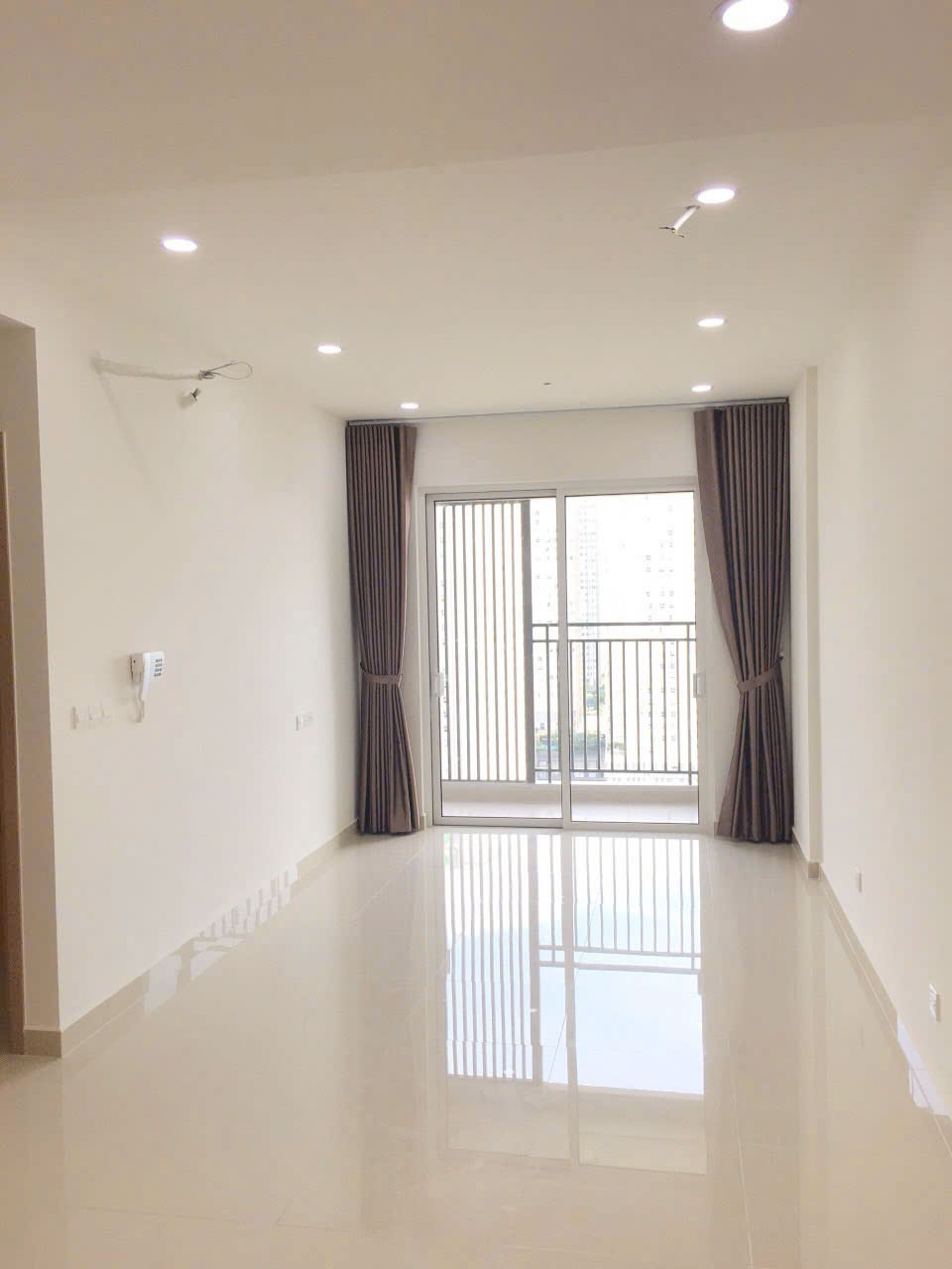 Cho thuê căn Offictel Sunrise City View Quận 7