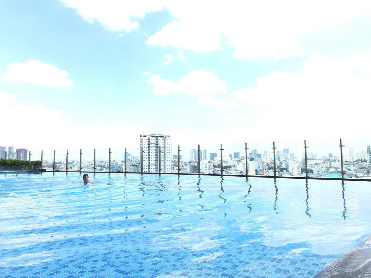 Cho thuê căn Offictel Sunrise City View Quận 7
