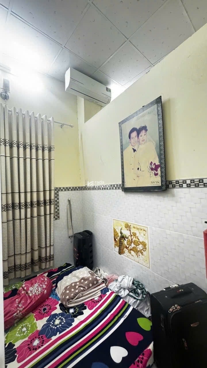 HOT! NHÀ 2 TẦNG NGANG 6M KẾ KDC HINLAM - 30M2 - CÓ SÂN ĐẬU XE 6M - CHỈ 3.88 TỶ TL