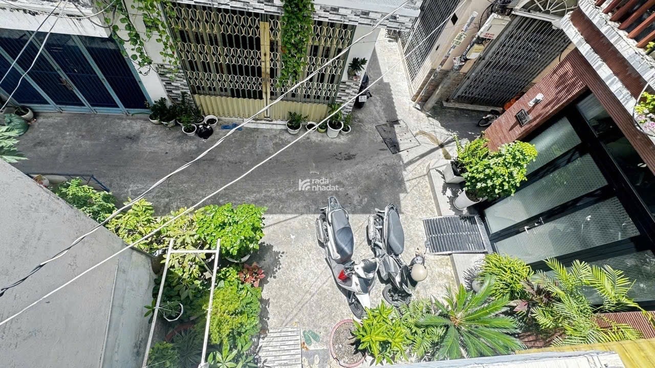 HOT! NHÀ 2 TẦNG NGANG 6M KẾ KDC HINLAM - 30M2 - CÓ SÂN ĐẬU XE 6M - CHỈ 3.88 TỶ TL