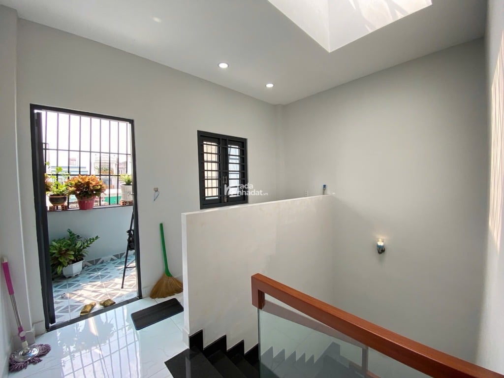 HẺM XE TẢI 6M 3 TẦNG- HƯƠNG LỘ 2- BÌNH TRỊ ĐÔNG A, Q.BÌNH TÂN- DT: 4*11M- 5 TỶ 05