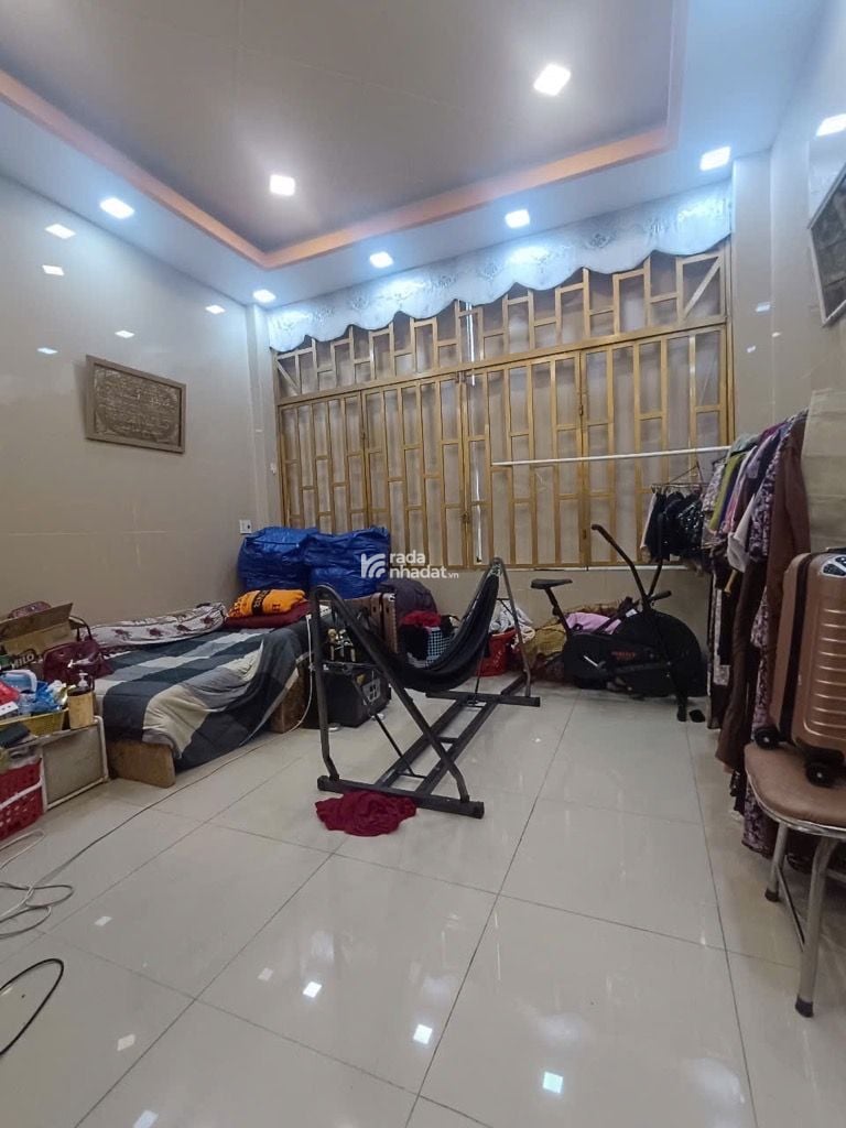 BÁN NHÀ 3 TẦNG 4PN-62M2-XE HƠI NGỦ TRONG NHÀ-DƯƠNG BÁ TRẠC QUẬN 8 KHU DÂN CƯ HIỆN HỮU-NHỈNH 8 TỶ