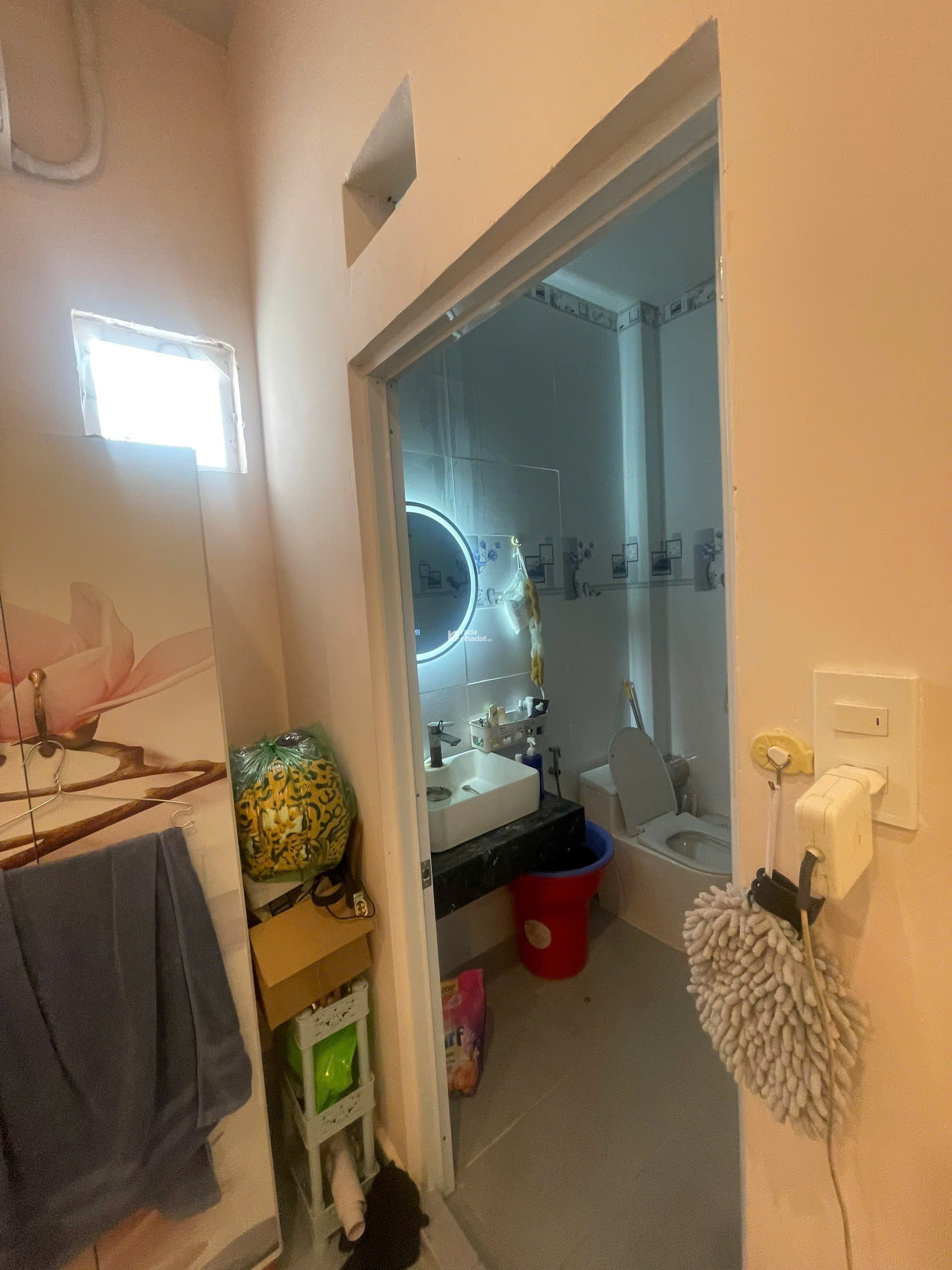 BÁN NHÀ 1/ ĐƯỜNG NGUYỄN ẢNH THỦ SAU CHỢ BÀ ĐIỂM, 8X10M, HẺM THÔNG