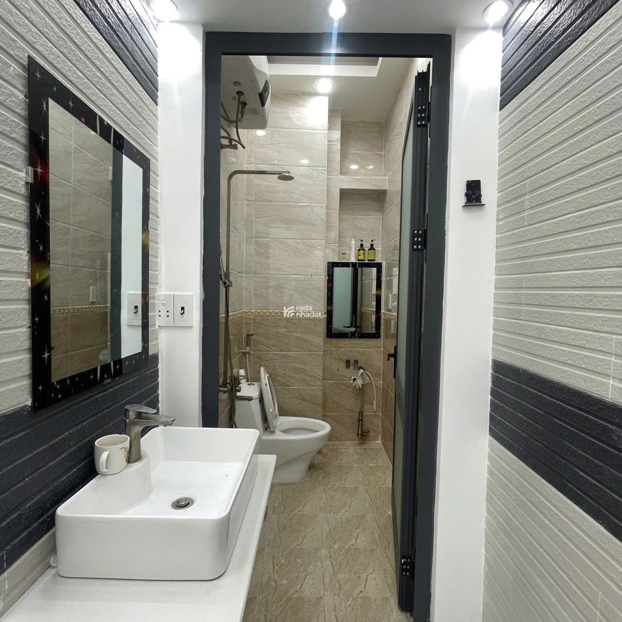 NHÀ ĐẸP HXH THÔNG NGUYỄN THỊ NHỎ ,PHƯỜNG 9, TÂN BÌNH CHỈ 9.5 TỶ