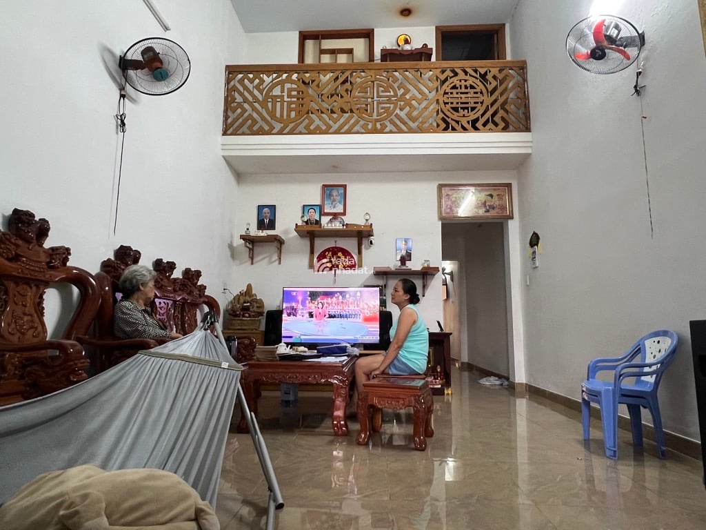 NHÀ 2 TẦNG - 80M2 - HẺM XE TẢI - NGAY METRO HIỆP PHÚ Q12 - 6.2 TỶ