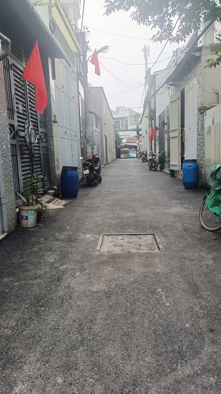 BÁN NHÀ HXH LÊ ĐÌNH CẨN,BÌNH TÂN (4,3m x 17m x 4 TẦNG) 7,2 TỶ TL