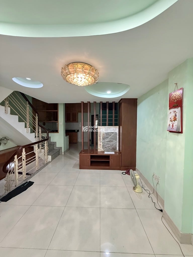 Nhà mặt tiền Hoa Lan Phú Nhuận - 1 hầm  4 tầng , giá tốt sẽ bán nhanh