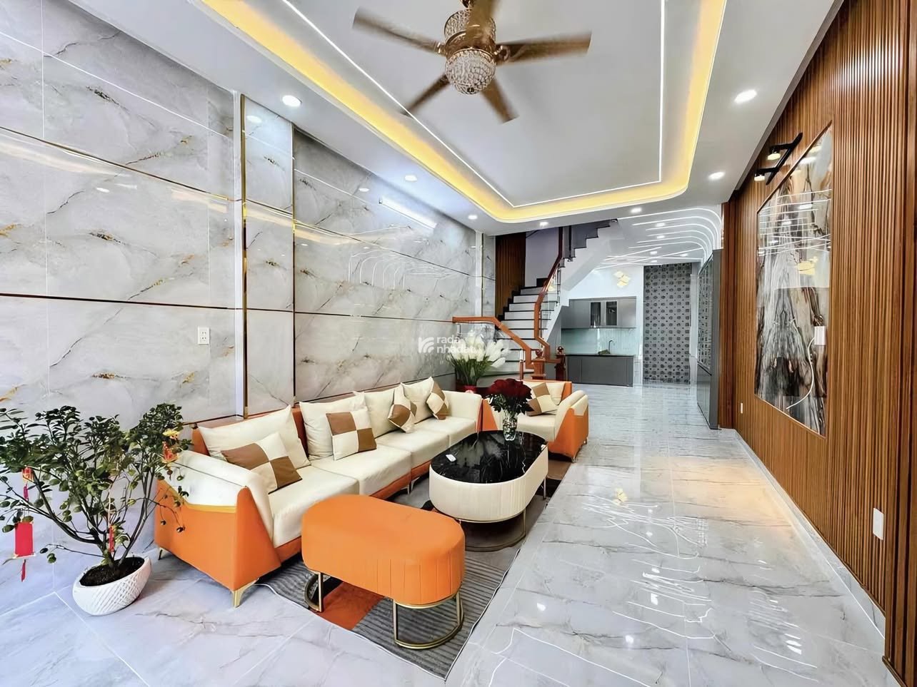 Kẹt vốn bán nhà Đường Ung Văn Khiêm Bình Thạnh 70m2 Giá 3ty120 lh Vân