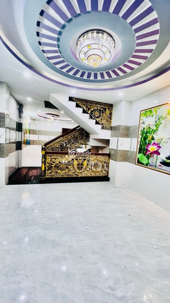 BÁN NHÀ MẶT TIỀN ĐƯỜNG NGUYỄN VĂN CÔNG, DT 4X15M60M2, 5 TẦNG, CHỈ HƠN 13