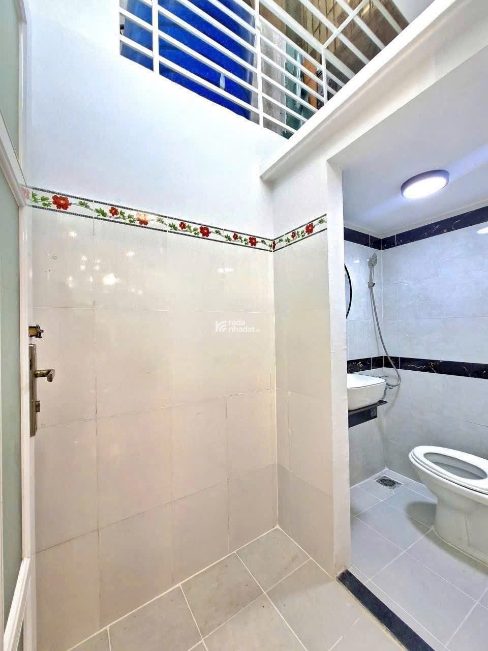 Bán nhà mặt hẻm, đường Dương Cát Lợi - thị trấn Nhà Bè - Liền Kề Q7