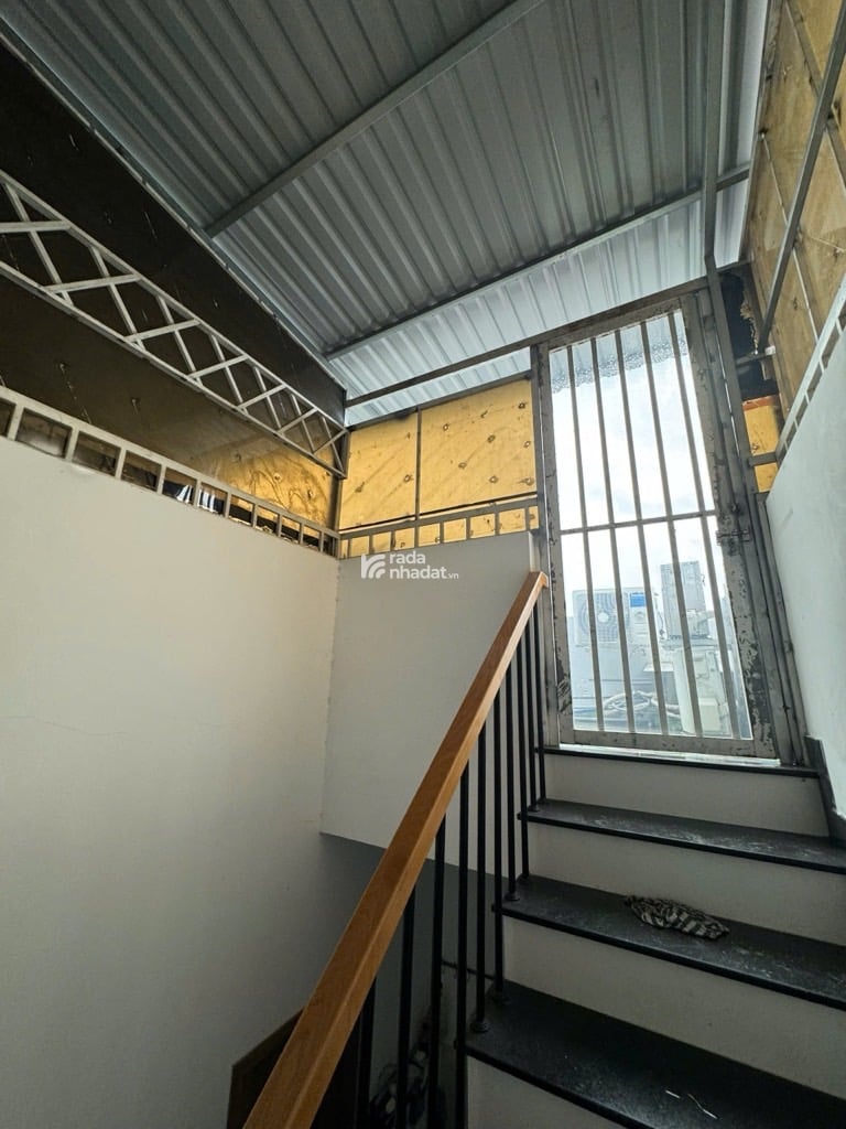 HXH SIÊU TỐT TRẦN BÌNH TRỌNG, BÌNH THẠNH, 36M2 CÓ DÒNG TIỀN. GIẢM 550TR CHỈ 6.5T TL 