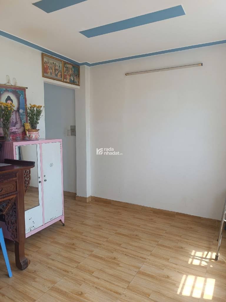 Vị Trí: Đường Lê Đình Cẩn, gần Tên Lửa, Tỉnh lộ 10.