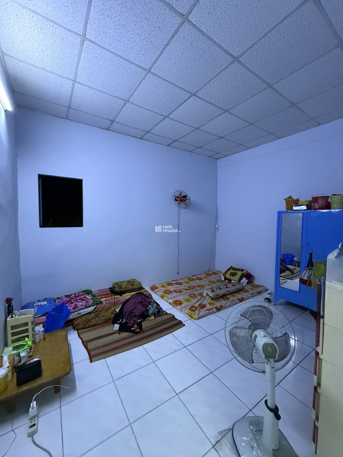 Bán nhà mặt tiền Tân Bình-ngang 4.2m-cạnh chợ sân gofl-sổ vuông-mua bán tấp nập