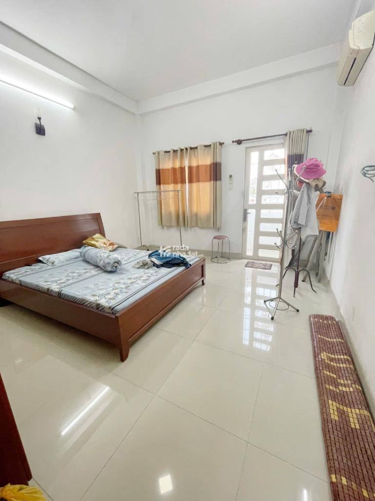 SÁT EMART - HXH - 3 TẦNG - 68M2 - DƯƠNG QUẢNG HÀM GÒ VẤP - 9 TỶ XÍU