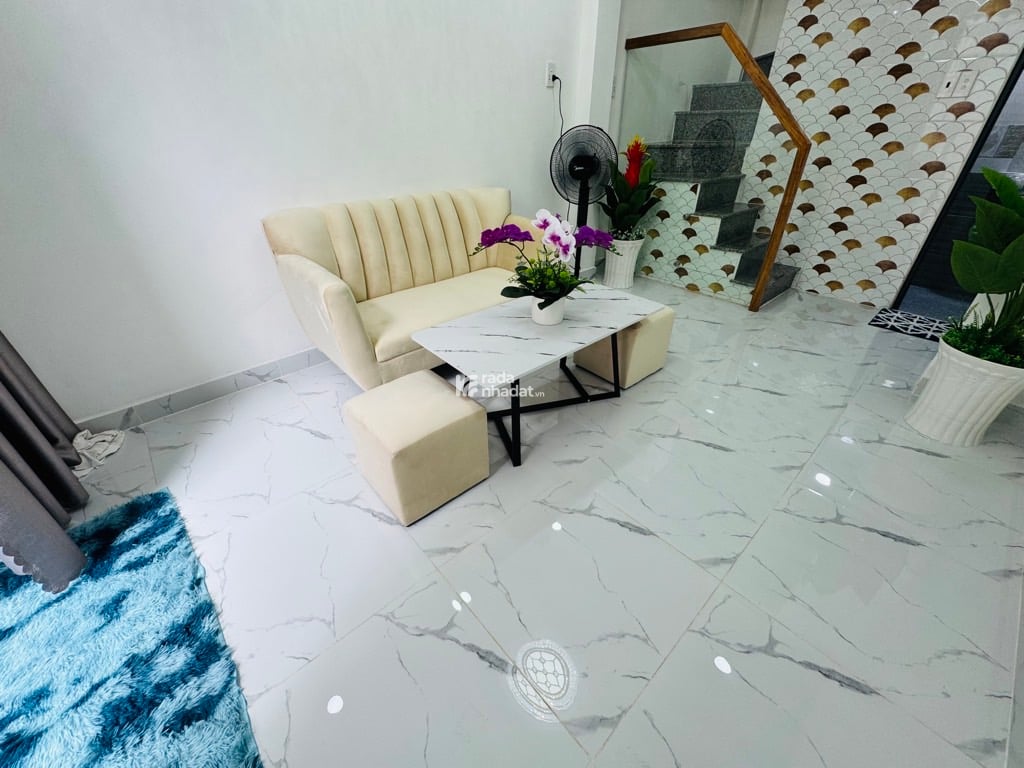 NHÀ GIÁ RẺ THÍCH QUẢNG ĐỨC, PHÚ NHUẬN, 4 TẦNG MỚI TINH Ở NGAY. GIẢM 200TR CHỈ CÒN 4.55T TL 