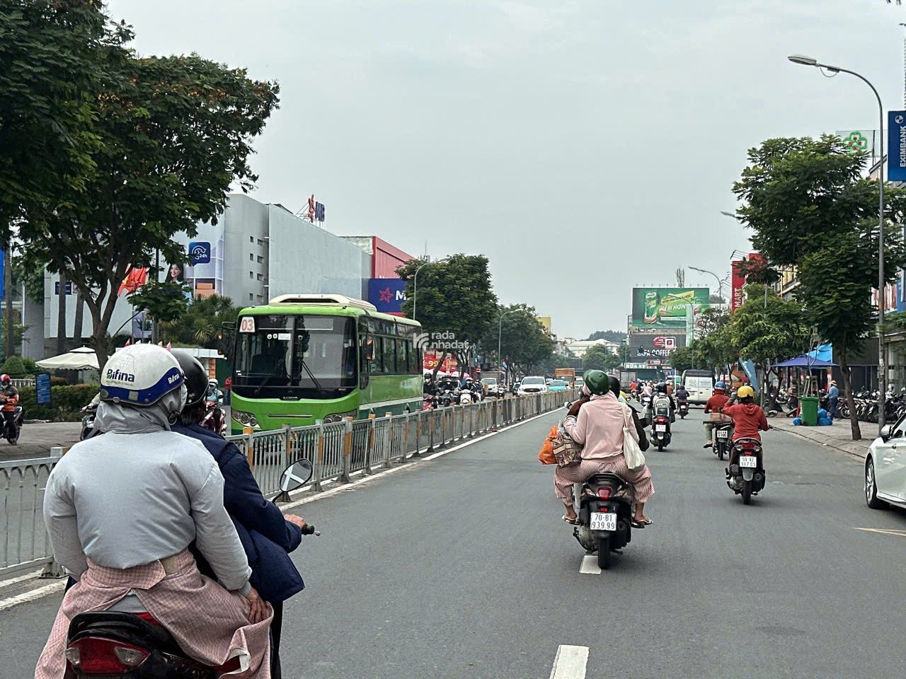 NGỘP LẮM MTKD Phan Văn Trị ngang 5m 105m2 C4 tiện xây ngay Cityland P7 sầm uất 19.9 tỷ.