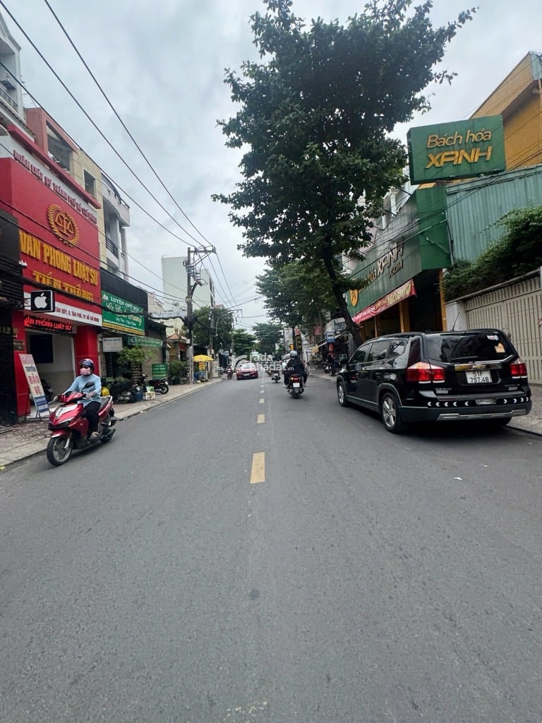 NGAY AEON MALL, MTKD CẦU XÉO, TÂN PHÚ, 65M2 NGANG HIẾM CÓ. GIẢM 550TR CHỈ 11.5T TL TỐT