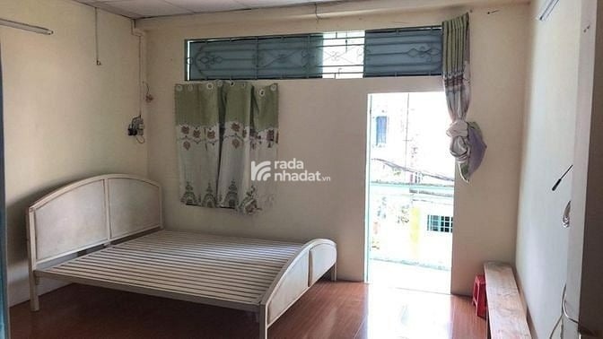 Gấp bán nhà 2 tầng 30m2 chỉ 2 tỷ 850 hẻm ba gác ngay AEON Tân Phú