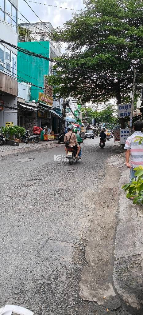 HẺM XE HƠI XÔ VIẾT NGHỆ TĨNH, BÌNH THẠNH, 230M2 TIỆN XÂY MỚI. GIẢM 350TR CHỈ CÒN 30.72T TL 