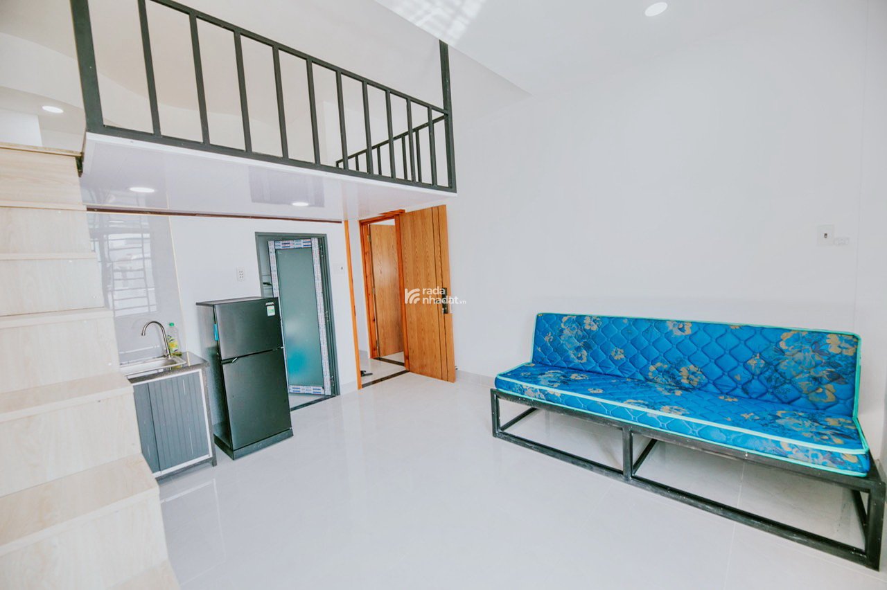 Bán CHDV 5 lầu hẻm xe hơi đường Tám Danh Phường 4 Quận 8