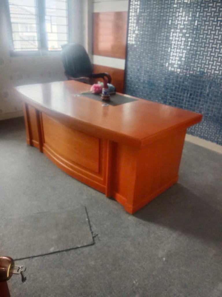  Phạm Văn Bạch   P15 Tân Bình  HXH CHỦ CẦN BÁN GẤP 