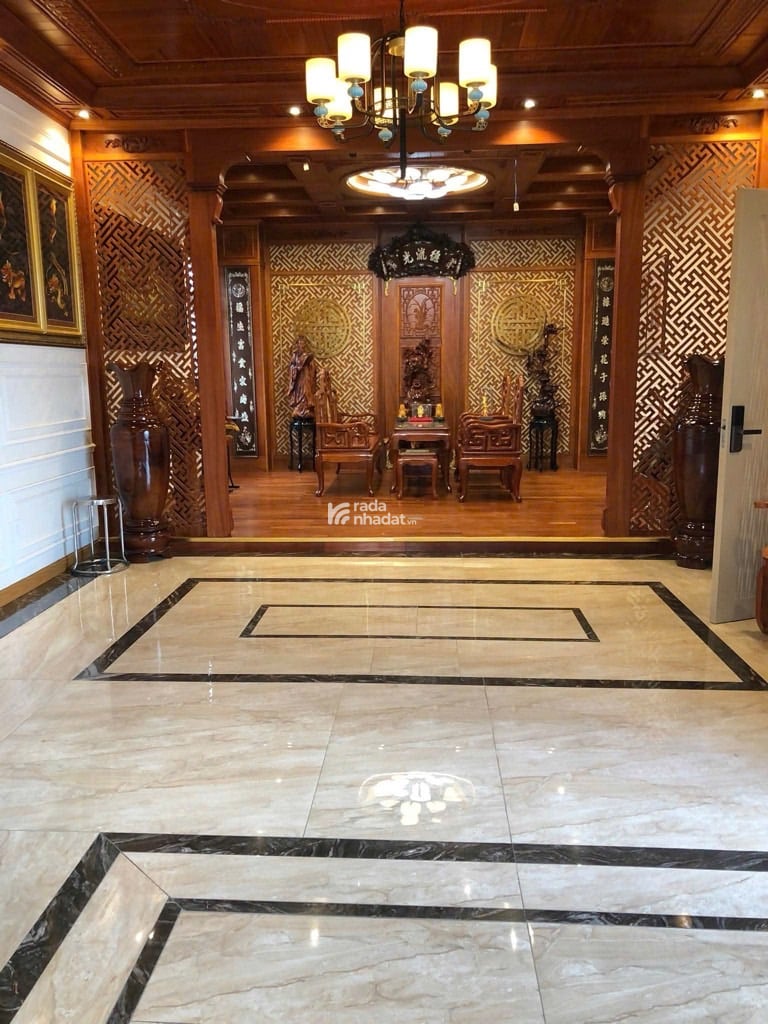 Bán biệt thự sân vườn 305m2 phường Trường Thọ , TP Thủ Đức 