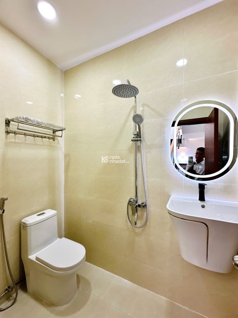 NHÀ ĐẸP LONG LANH  – VỊ TRÍ VÀNG LÊ VĂN SỸ, P.TÂN SƠN HÒA (P2 CŨ), Q.TÂN BÌNH - XÁCH VALY VÀO Ở 