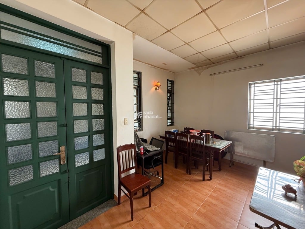 NGAY AEON MALL, MTKD TÂN SƠN NHÌ, TÂN PHÚ, 125M2 HIẾM CÓ. GIẢM 550TR CHỈ 29.5T TL TỐT