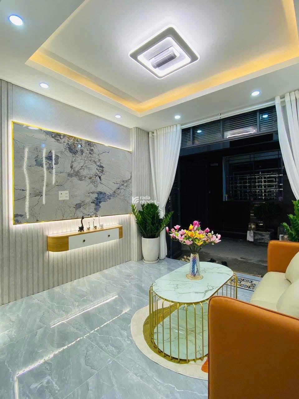  CHÍNH CHỦ BÁN NHÀ MỚI XÂY 1 TRỆT 2 LẦU KIẾN TRÚC HIỆN ĐẠI  VÀO Ở NGAY Giá 3 TỶ2