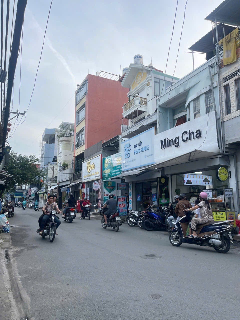 NHÀ MẶT TIỀN ĐƯỜNG BUÔN BÁN SẦM UẤT GÒ VẤP