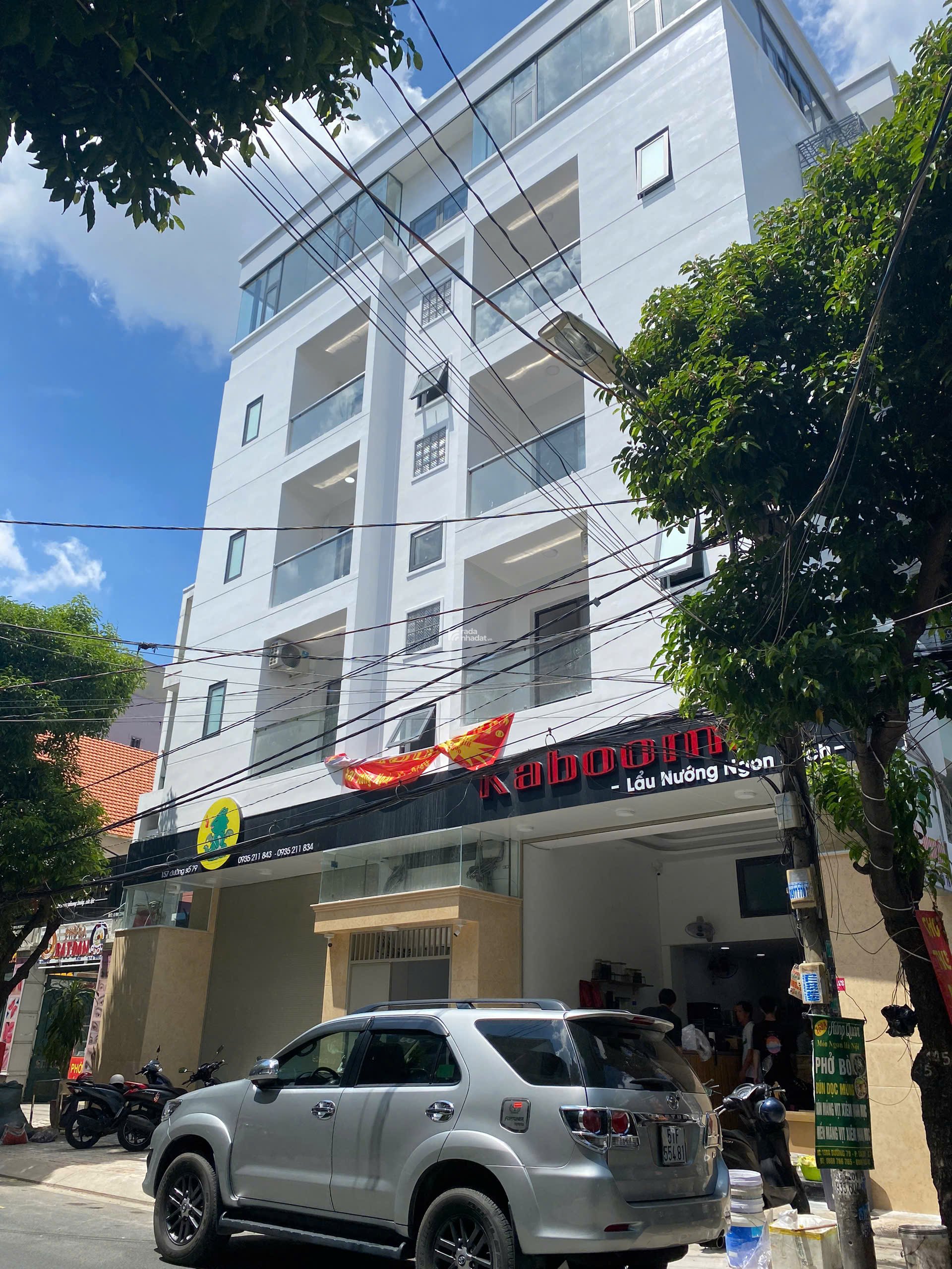 Cần bán Nhà mặt tiền đường 79, Phường Tân Quy, Dt 14.5x20m 6 tầng 36p 75ty