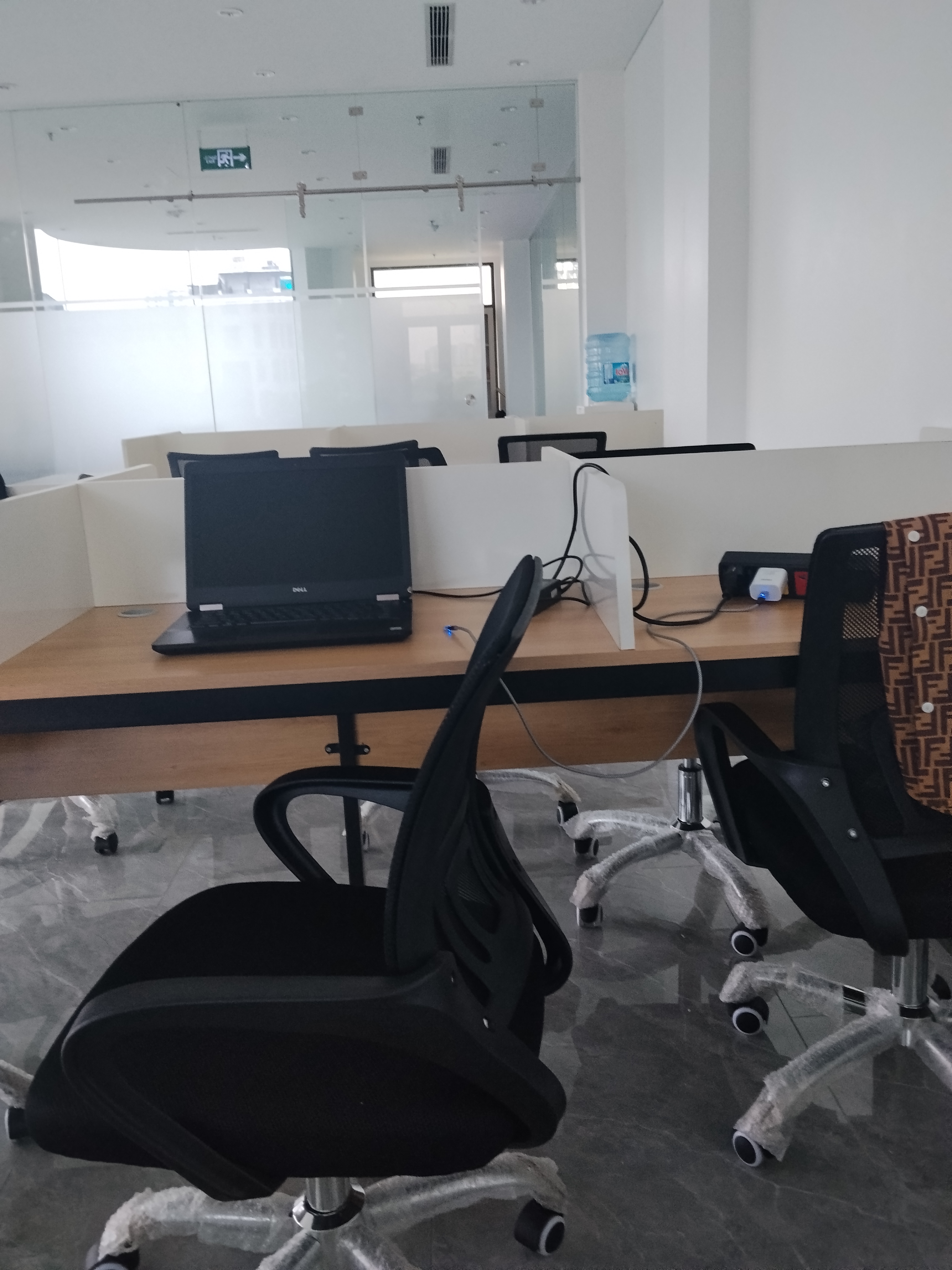 CHO THUÊ MẶT SÀN TẦNG 3 195m2 TẠI TÒA NHÀ LUXEL SIGNATURE, VẠN PHÚC, HÀ ĐÔNG
