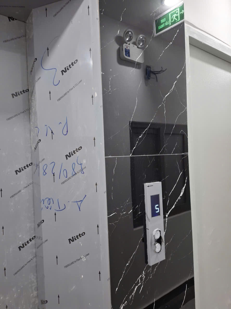 SIÊU PHẨM CHDV 6 TẦNG 22 PHÒNG - MẶT BẰNG KD DÒNG TIỀN 100 TRIỆU/THÁNG  GÒ VẤP -GIÁ CHỈ 26 TỶ