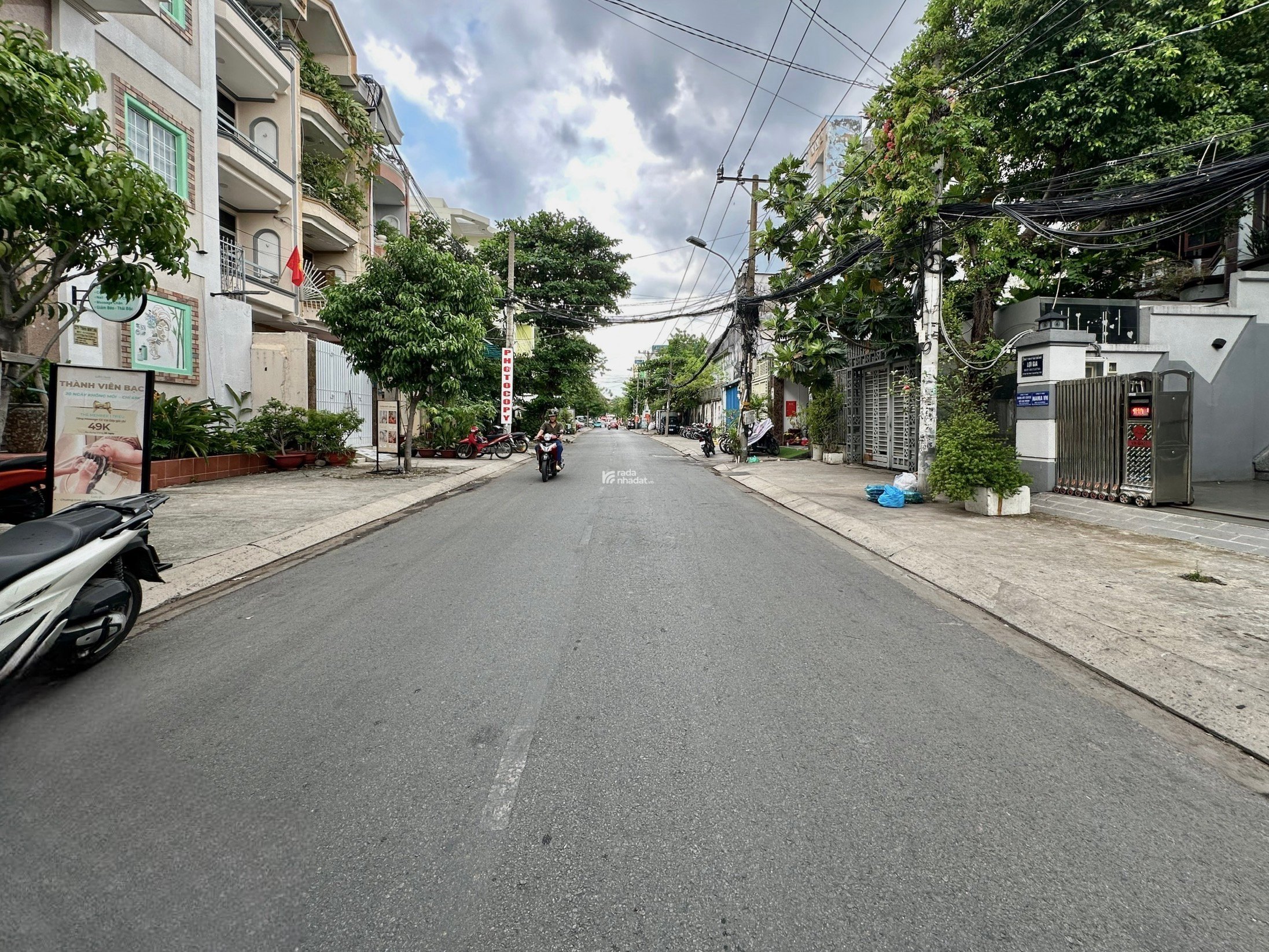 NHÀ ĐẸP 4 TẦNG KIÊN CỐ MẶT TIỀN VŨ NGỌC PHAN - 74m2 4 PN - BANK ĐỊNH GIÁ 15 TỶ