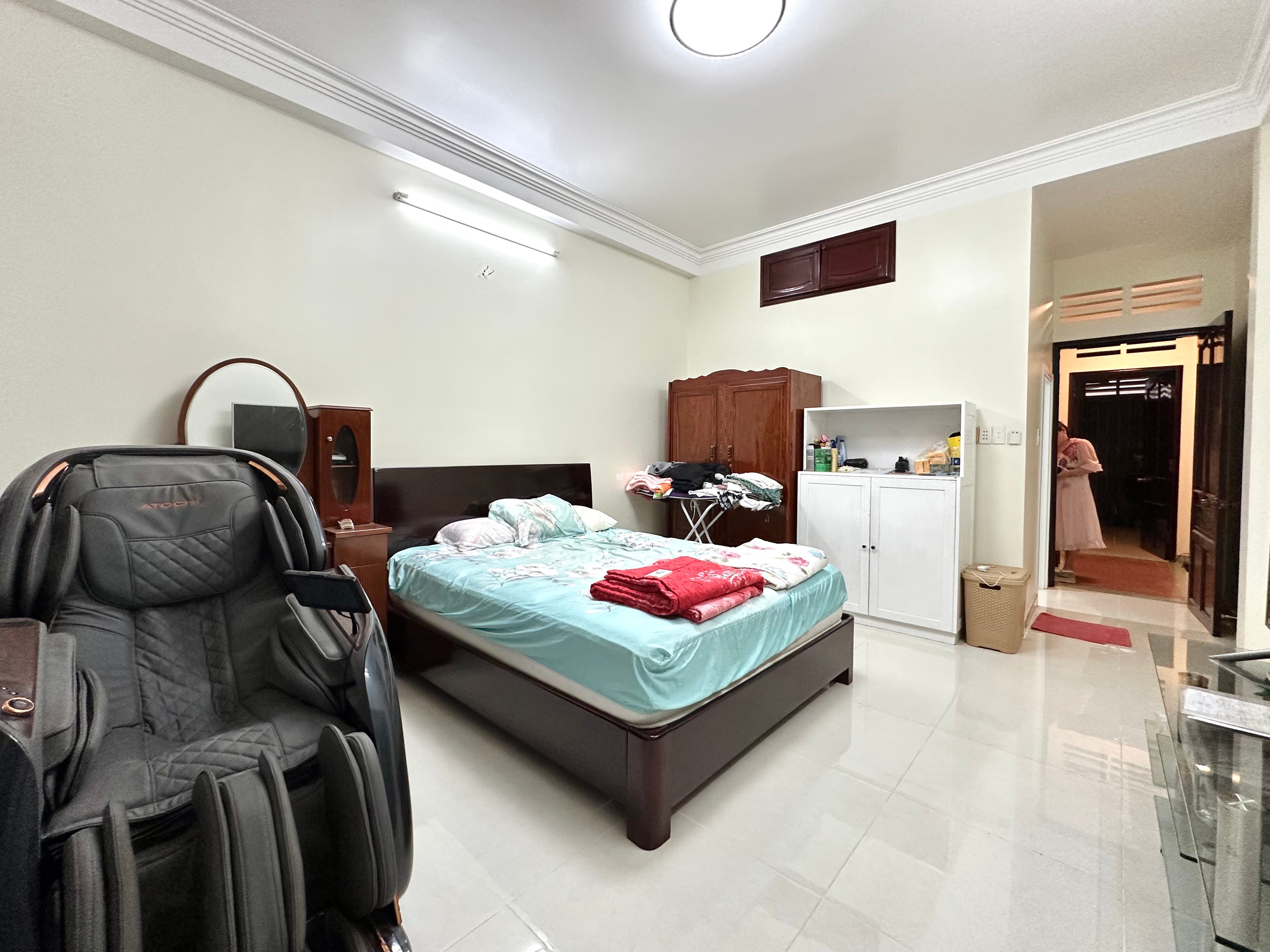 NHÀ ĐẸP 4 TẦNG KIÊN CỐ MẶT TIỀN VŨ NGỌC PHAN - 74m2 4 PN - BANK ĐỊNH GIÁ 15 TỶ