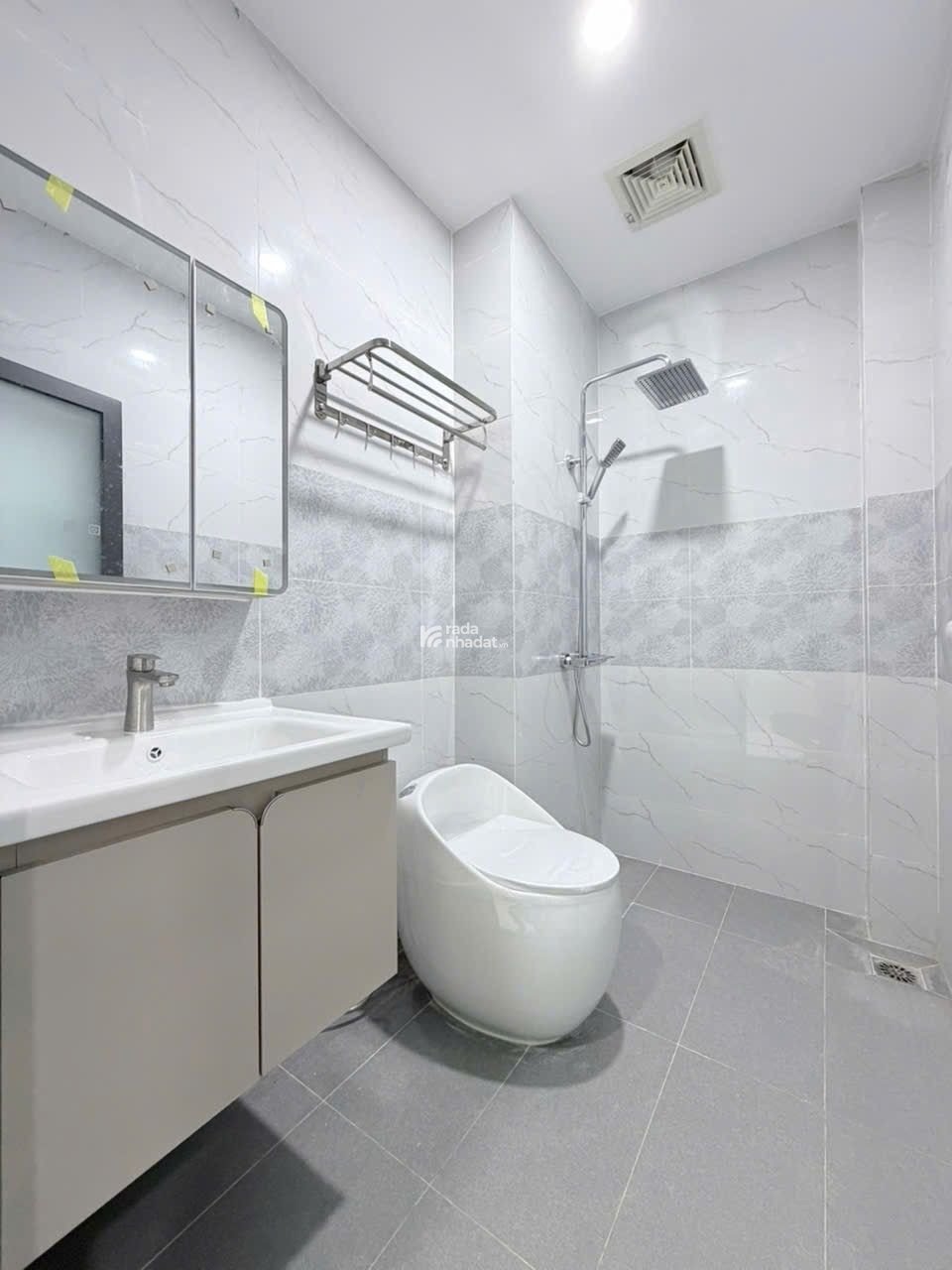 Bán nhà đẹp mới xây 4 tầng HXH Đô Đốc Chấn, Tân Sơn Nhì, Tân Phú chỉ 6.79 tỷ